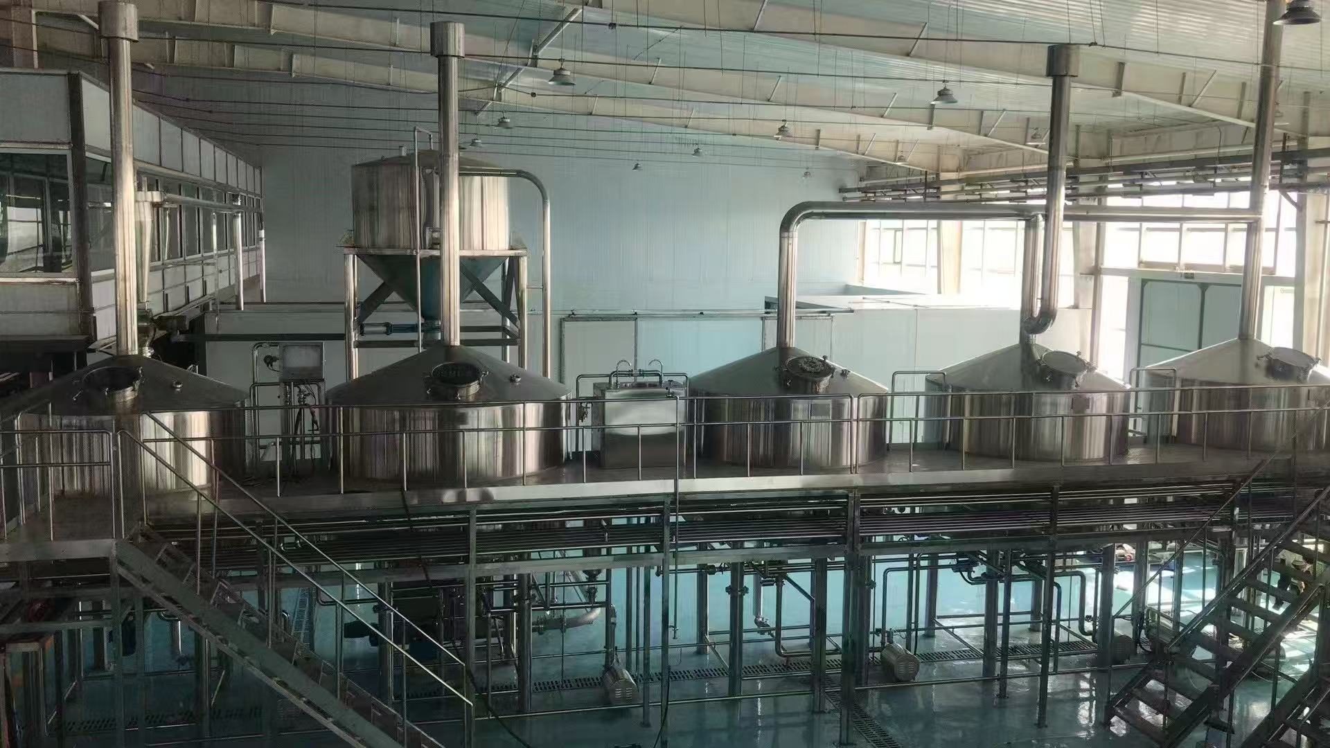 泉州精酿啤酒设备厂—精酿啤酒设备主要生产工艺与核心技术